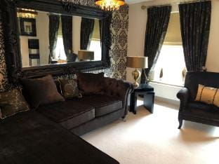 The Modern Heeley House-Sheffield City Central. Vacation rental in Sheffield