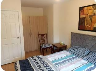 Refreshing En-Suite  Vacation rental in Solihull