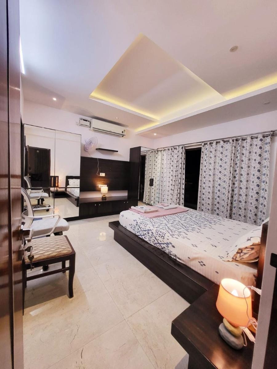 Room queen in the premium apartment Black Orchid Vacation rental in Bengaluru