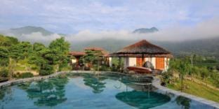 Vipassana Ba Vì Retreat Vacation rental in Laos