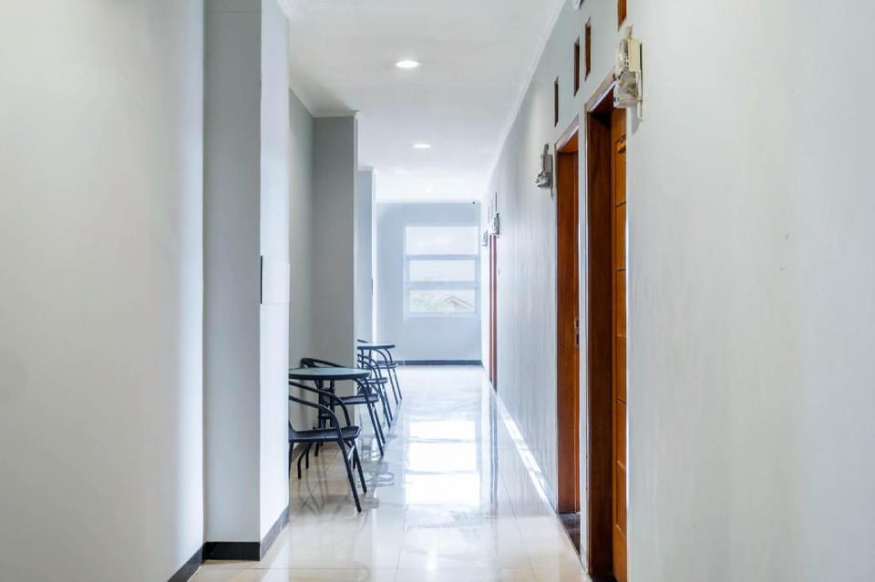 Hotel O The Karins Guesthouse Syariah Hotel in Bandung