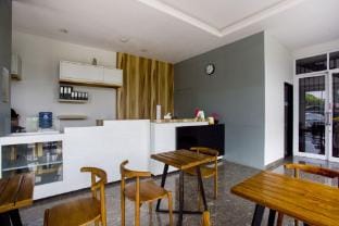 OYO 94724 The Regia Tambun By Ultimo Hotel in West Java