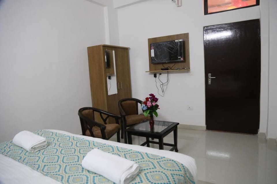 Hotel Yog Tapovan Hotel in Rishikesh