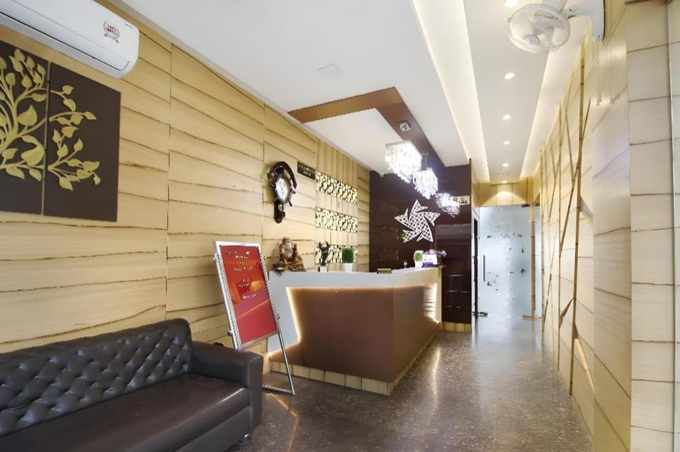 Hotel Galaxy Mathura Uttar Pradesh Hotel in Uttar Pradesh