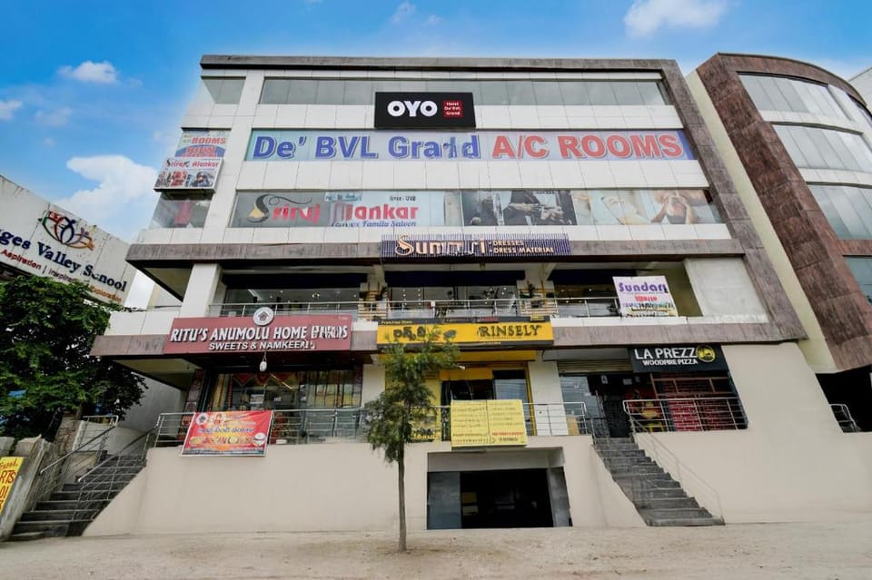 Hotel O De' BVL Grand Hotel in Hyderabad