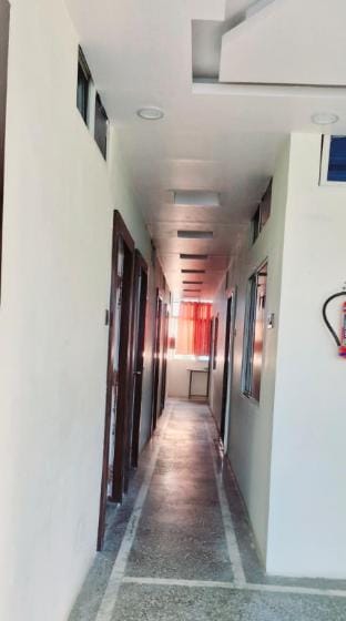 Hotel Meri & Residency Apartment in India