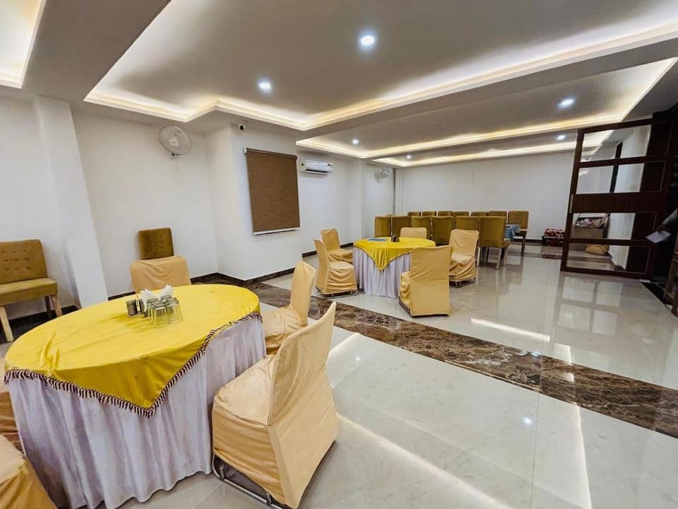 HOTEL THE ANANTA INN Hotel in Uttar Pradesh