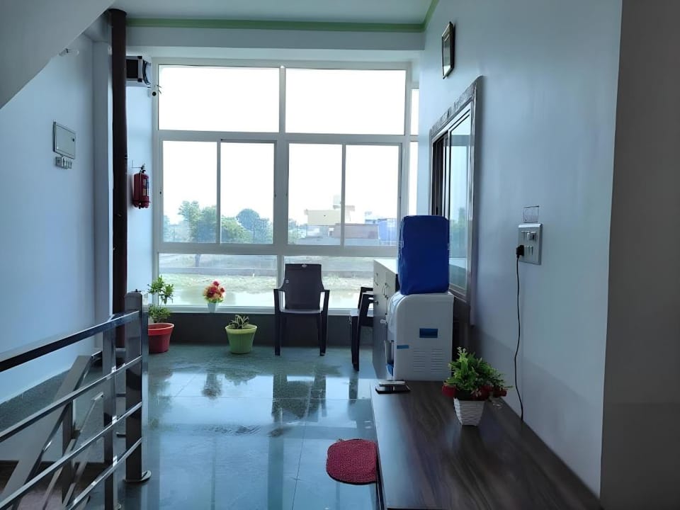 Govind Bhawan Vrindavan Uttar Pradesh Hotel in Uttar Pradesh