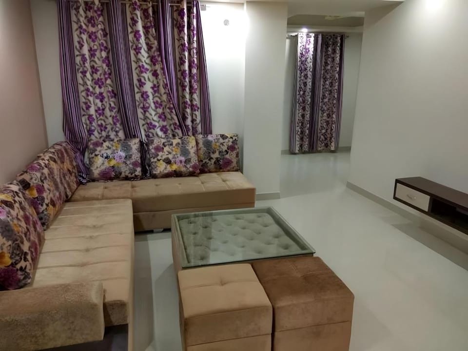 Braj Villas Family Suits Vrindavan Uttar Pradesh Hotel in Uttar Pradesh