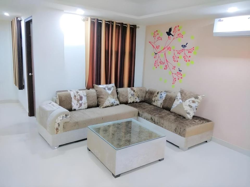Braj Villas Family Suits Vrindavan Uttar Pradesh Hotel in Uttar Pradesh