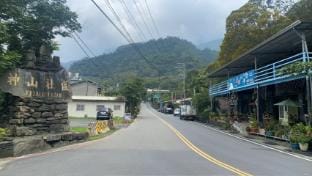 巴魯那咖啡民宿 Bed and Breakfast in Kaohsiung