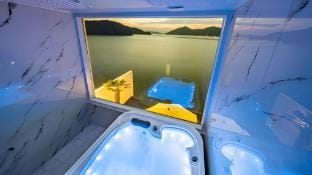 In The Sunset Pool Villa Bed and Breakfast in South Korea