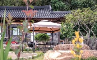 Waon Goorigo Na Pension Bed and Breakfast in South Korea