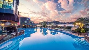 Canary Pool Villa Bed and Breakfast in South Korea