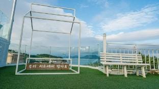 Shiro Resort Bed and Breakfast in South Korea