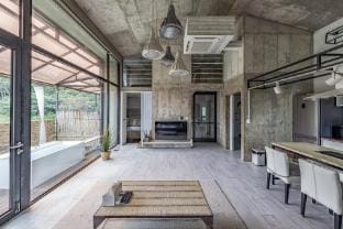 Groove Stay Bed and Breakfast in Busan