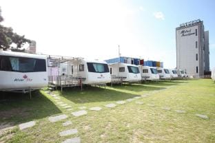 Sea Caravan Bed and Breakfast in South Korea