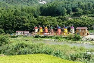 Poongcha Village Pension Bed and Breakfast in South Korea