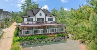 Cantabile Pension Bed and Breakfast in Gyeonggi-do