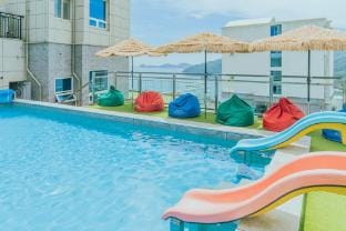Mr. Jun Kids Pool Villa Bed and Breakfast in South Korea