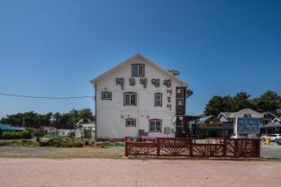 Mongsanpo Memory Pension Bed and Breakfast in South Korea
