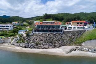 Jijok Pension Bed and Breakfast in South Korea