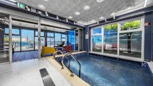 Grand Panorama Pool Villa Bed and Breakfast in South Korea