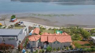 Namhae Bitgoeul Pension Bed and Breakfast in South Korea