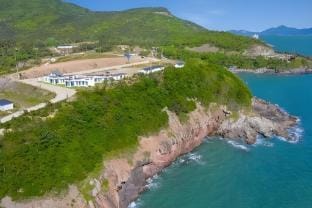 Largo Hill Pool Villa Pension Bed and Breakfast in South Korea