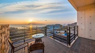 Uljin Beatrice Pool Villa Bed and Breakfast in South Korea