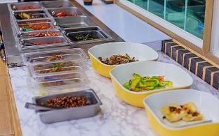 Yeosu Marina Youth Hostel Bed and Breakfast in South Korea