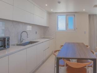 Gangneung Win Palace Pension Bed and Breakfast in South Korea