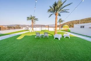 Sari Pool Villa Bed and Breakfast in South Korea