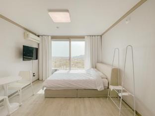 The West Byeonsan Resort Bed and Breakfast in South Korea