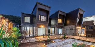 Taean Cheongpodae Private Family Yula Pension Bed and Breakfast in South Korea