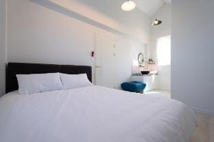 Pool Villa By The Sea Bed and Breakfast in Gyeonggi-do