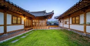 Suhyang The Hanok Bed and Breakfast in Gyeonggi-do