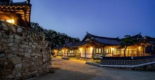 Suhyang The Hanok Bed and Breakfast in Gyeonggi-do