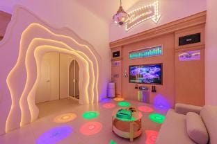 Karencia Party Pool Villa Bed and Breakfast in Gyeonggi-do
