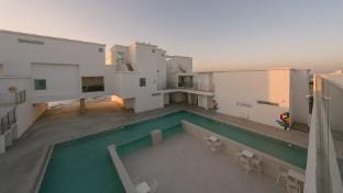 Coral Tree Pool Villa Bed and Breakfast in South Korea