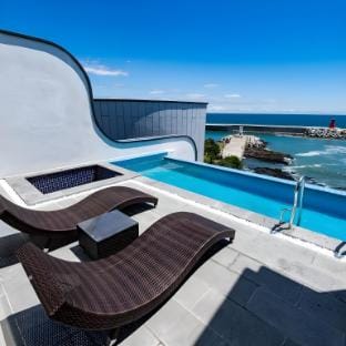 Ocean Cliff Pool Villa Bed and Breakfast in South Korea