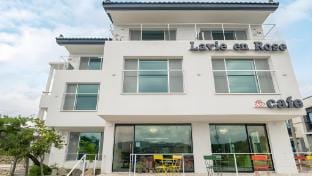 Gyeongju La Vie en Rose Bed and Breakfast in South Korea
