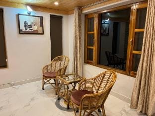 Valley cloud  Villa in Uttarakhand