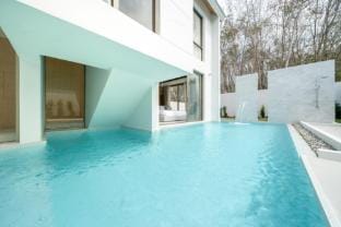 普吉岛邦涛4卧室设计师花园泳池•中白别墅V12 Villa in Thep Krasatti