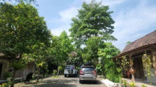 Eyang Residence Limasan Kebon Dalem Villa in Special Region of Yogyakarta