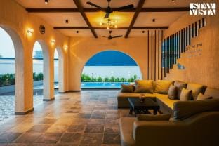 StayVista at Zenith Palms Villa in Maharashtra