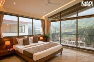 StayVista at Mount Brook Villa in Igatpuri