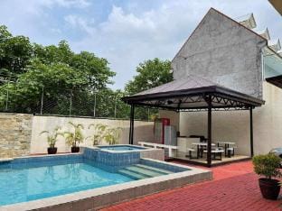 Villa Gabriel Miramonte at Calamba, Laguna Villa in Calamba