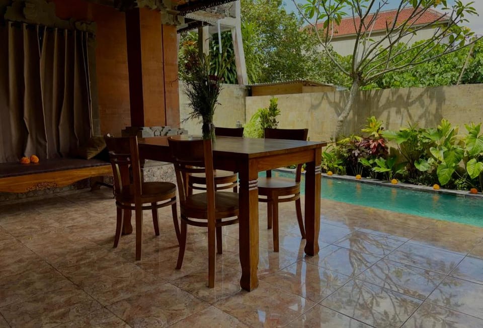 Blue Lotus Ubud Hotel in Kuta