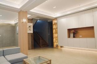 Villa Au Soleil宜兴晴天美宿度假别墅—近窑湖小镇龙池山大觉寺竹海（可做饭烧烤适合聚会） Villa in Jiangsu